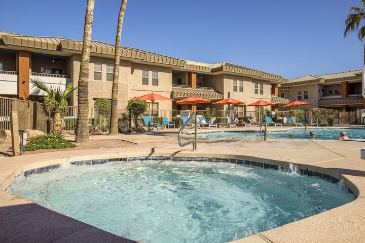 Pool 25 of 64