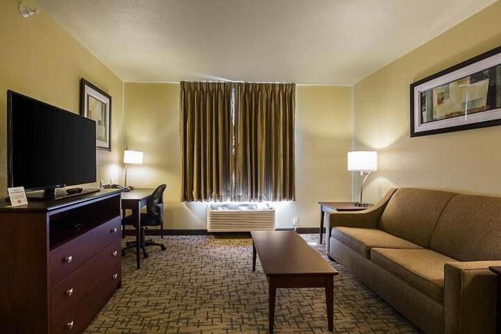 Room 16 of 54