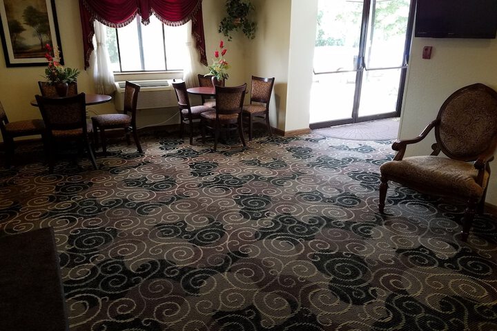 Auburn Inn