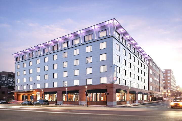 Hilton Garden Inn Portland Downtown Waterfront