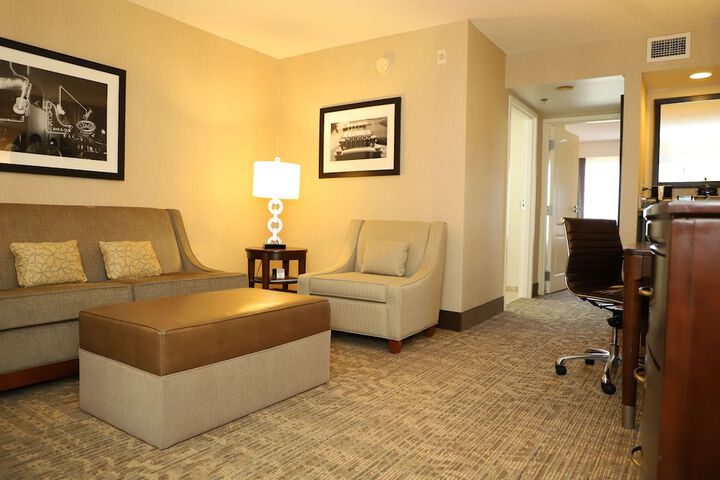 Room 22 of 32