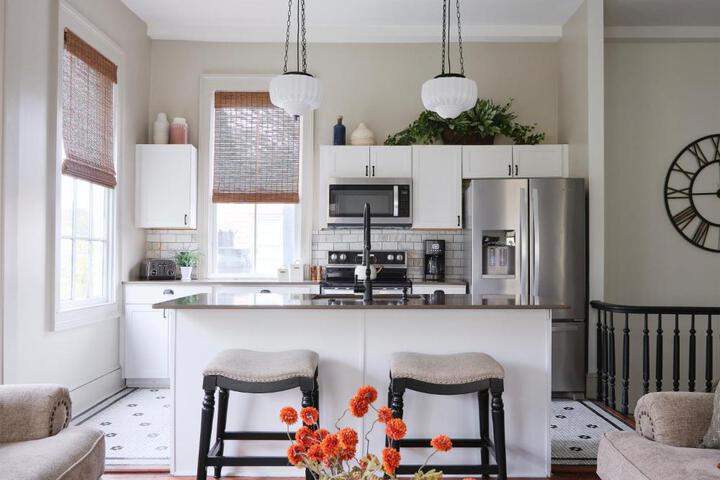 111 Waldburg street Beautifully Renovated Historic 5 bedroom 5 bath