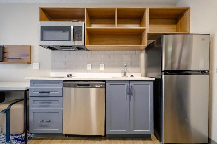 Candlewood Suites Beachwood Cleveland by IHG