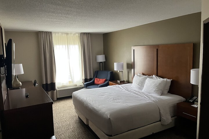 Wingate by Wyndham Clearfield