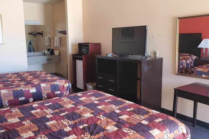 Room 18 of 26