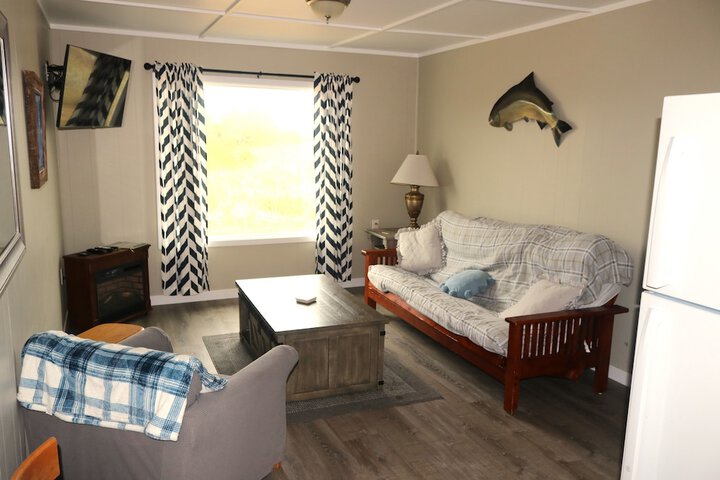The Lowtide Motel