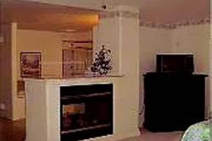 Tree Top Bed & Breakfast