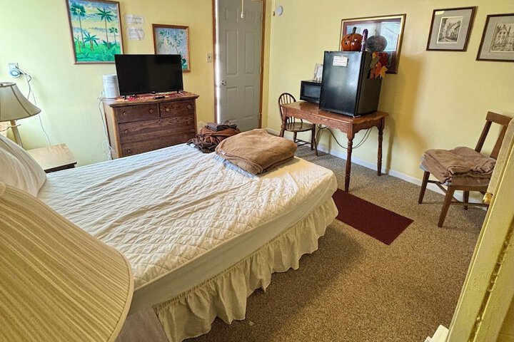 The Wellington Cottage