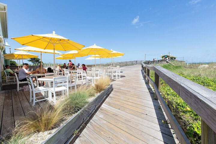 Golden Sands Carolina Beach Oceanfront Tapestry by Hilton