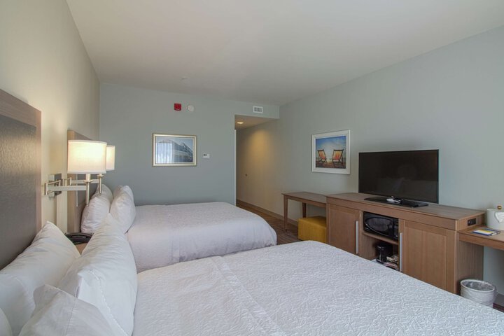 Room 16 of 43