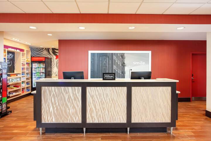 Hampton Inn & Suites Niles / Warren