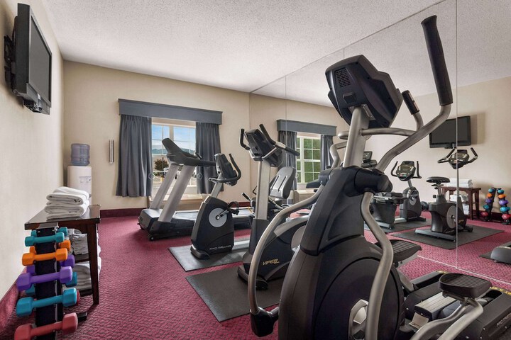Ramada by Wyndham Pigeon Forge North