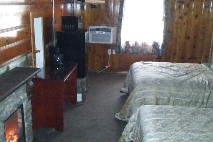 Room 11 of 17