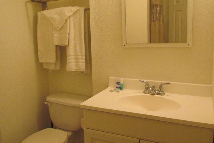 Room 44 of 47
