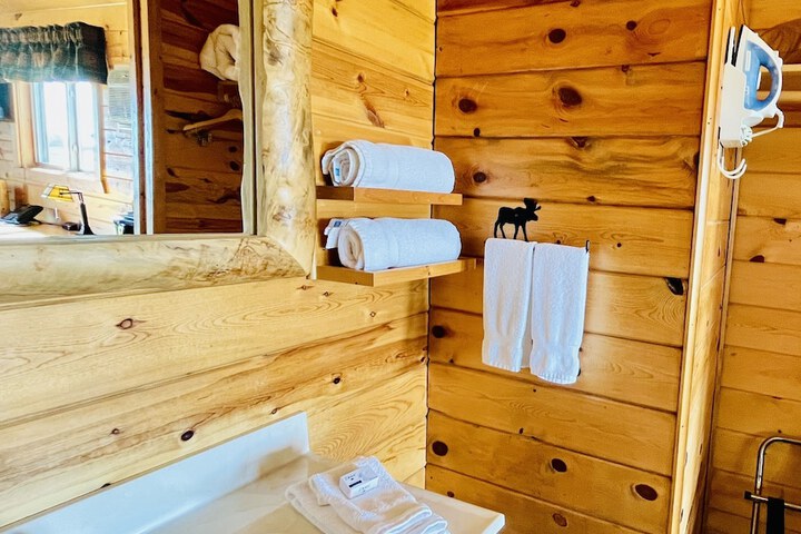 Badlands Frontier Cabins