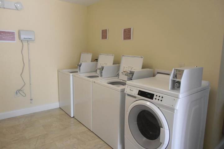 Laundry 30 of 38