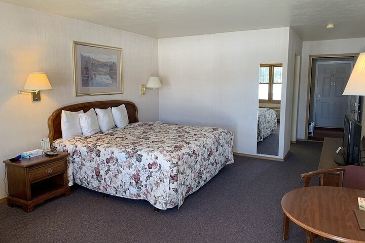 Room 65 of 109