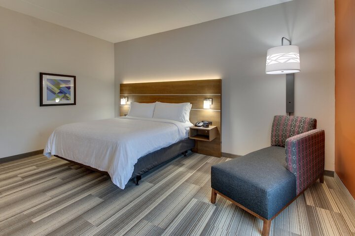 Room 16 of 67