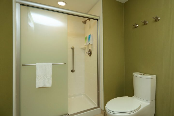 Home2 Suites by Hilton Erie PA