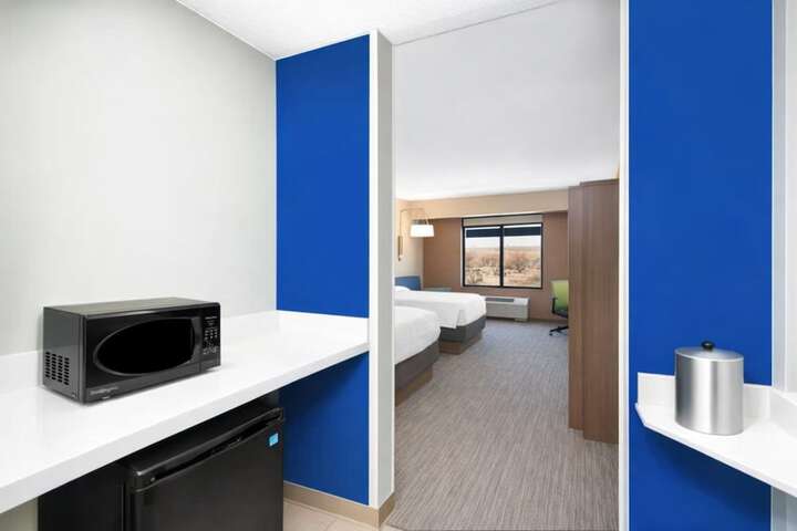 Holiday Inn Express & Suites St. George North - Zion by IHG