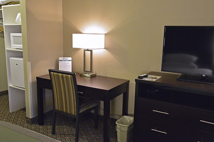 Room 14 of 32