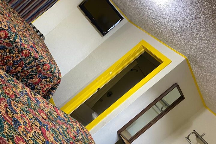 Madill Inn