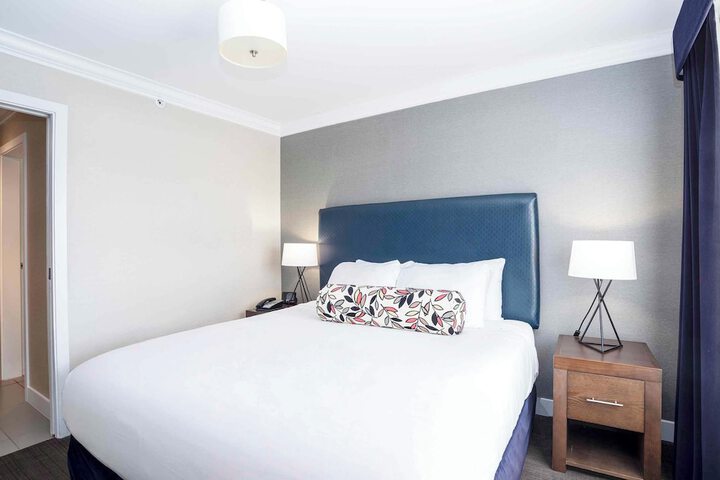 Sandman Signature Prince George Hotel