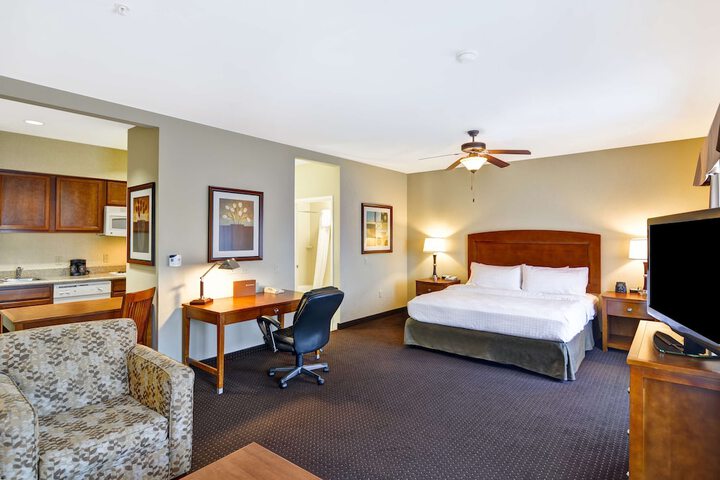 Room 13 of 41