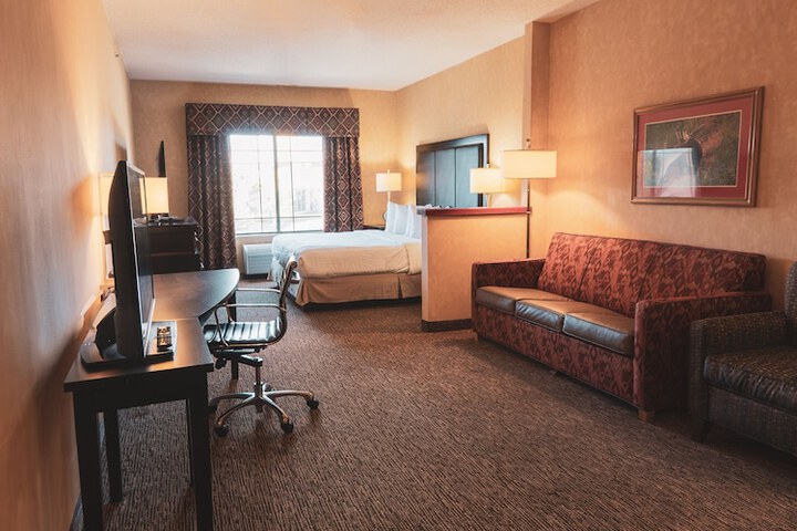 Room 22 of 34
