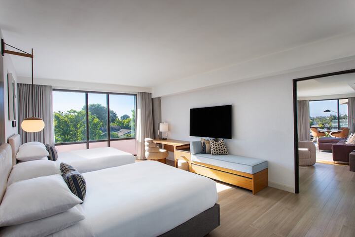 Room 19 of 45