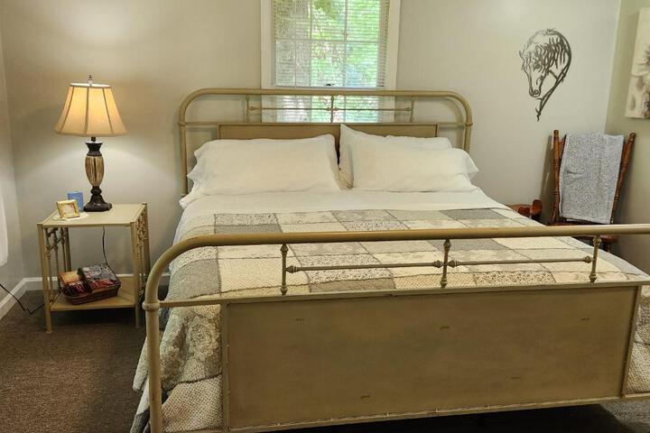 The Manor at Becks Lake