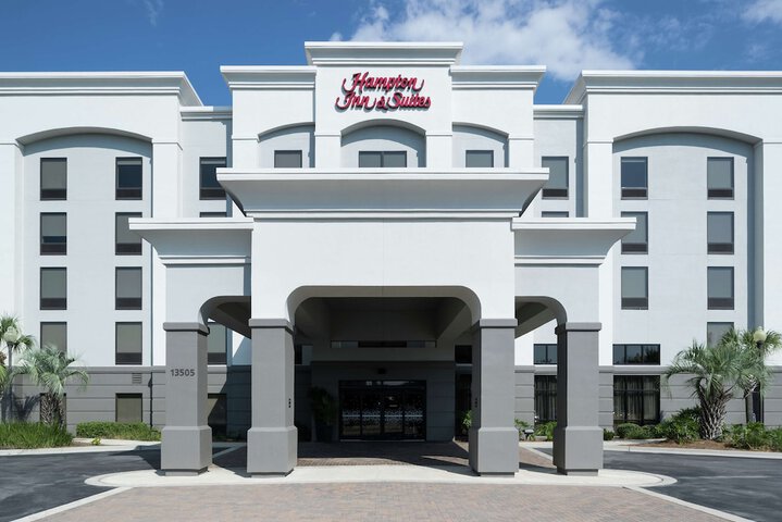 Hotel 7 of 50