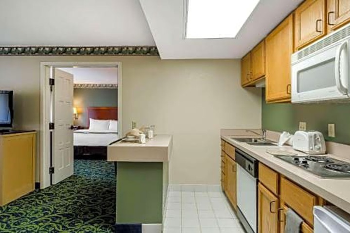 Quality Inn & Suites Lexington