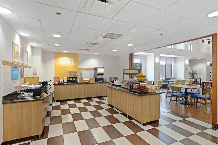 Hampton Inn & Suites Madera