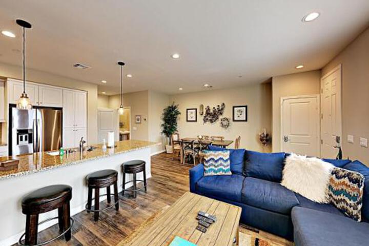 525 Surfbird Home Home