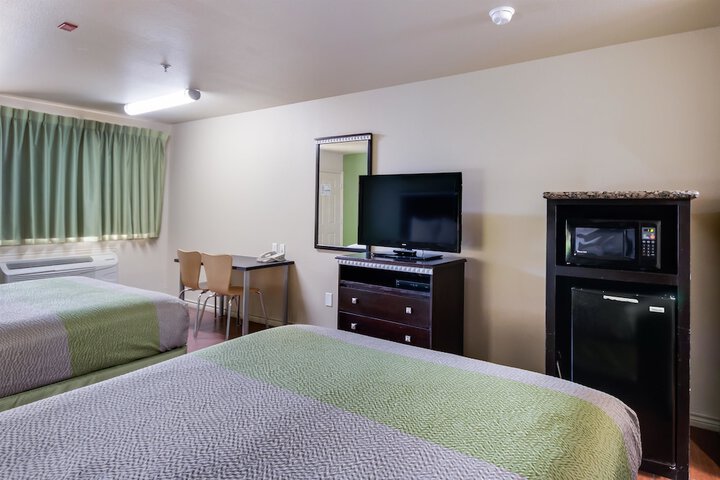 Room 22 of 35