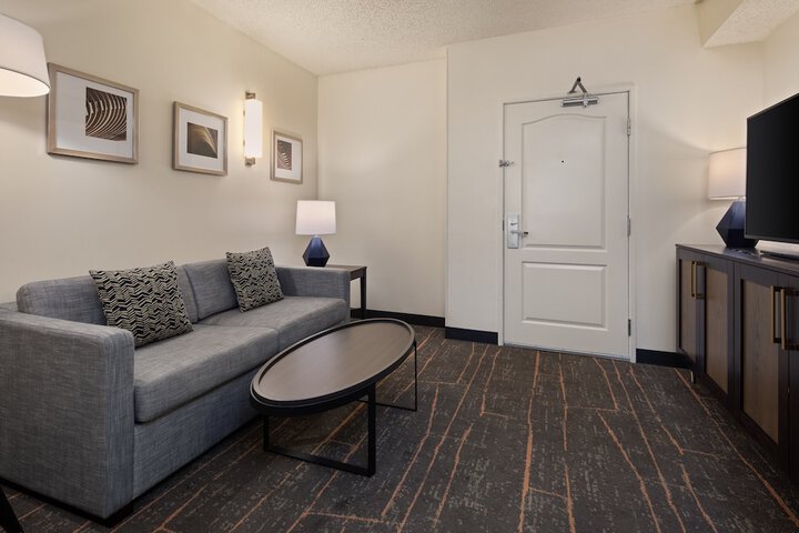 Room 60 of 78