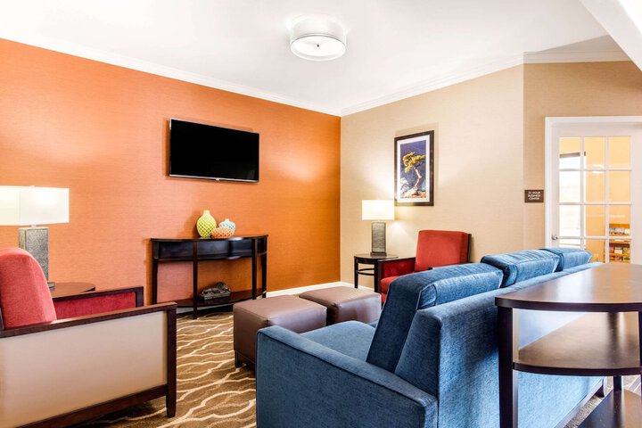 Hotel Interior 7 of 31