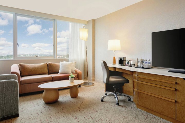 Room 26 of 86