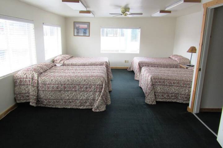 Room 35 of 50