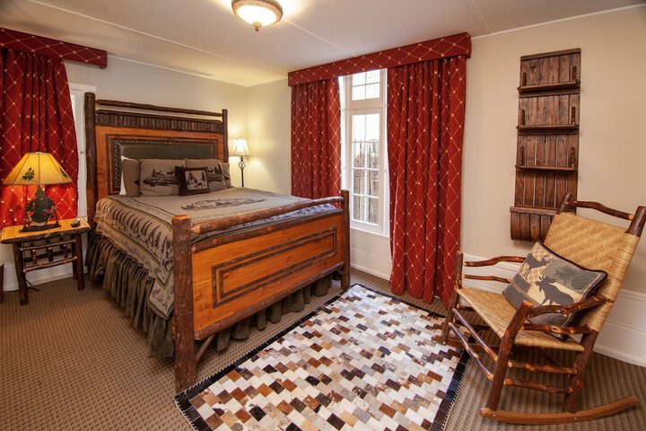 Room 21 of 120