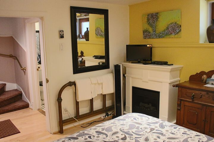 Room 15 of 39