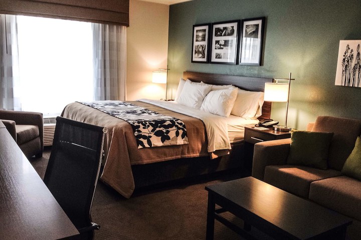 Room 36 of 45
