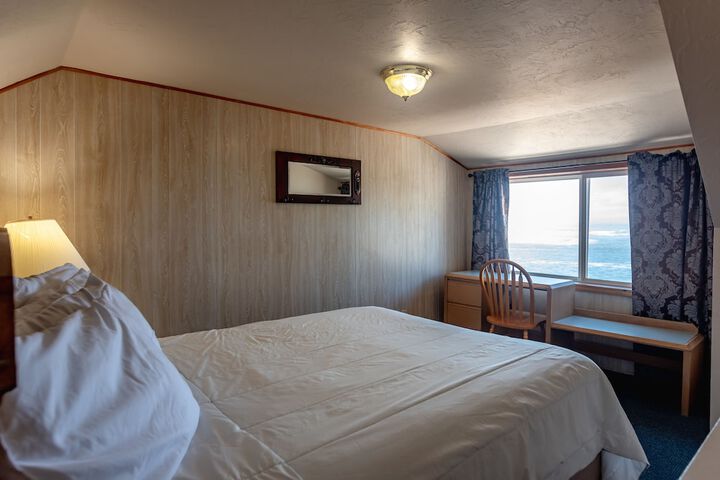 Terimore Bayfront Inn