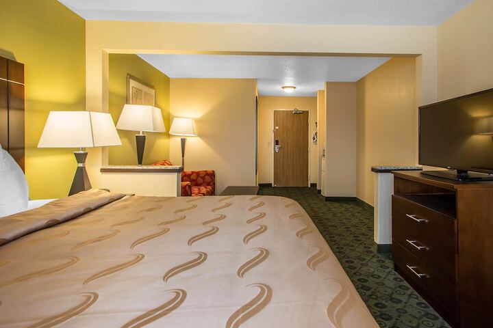 Room 14 of 26