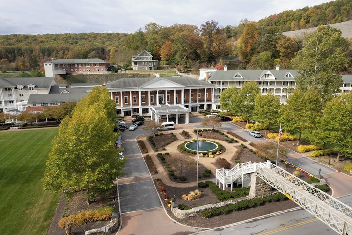 Hotel 7 of 185