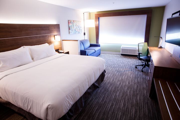 Room 14 of 59