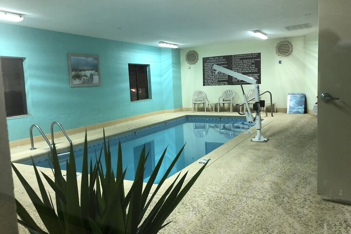 Pool 23 of 128