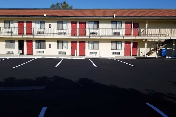 Hotel 3 of 19