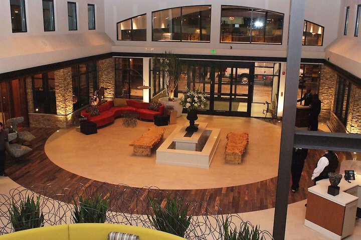 Hotel Interior 8 of 64
